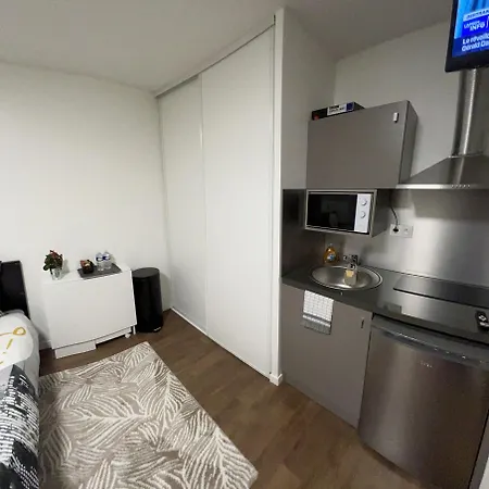 Proche Du Centre Paris 15 Min Apartment