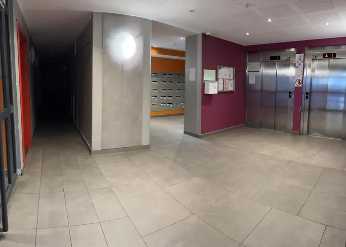 Proche Du Centre Paris 15 Min Apartamento *